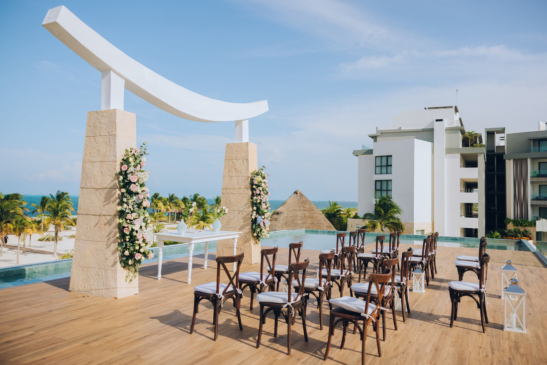 Get married overlooking the ocean in the Caribbean islands